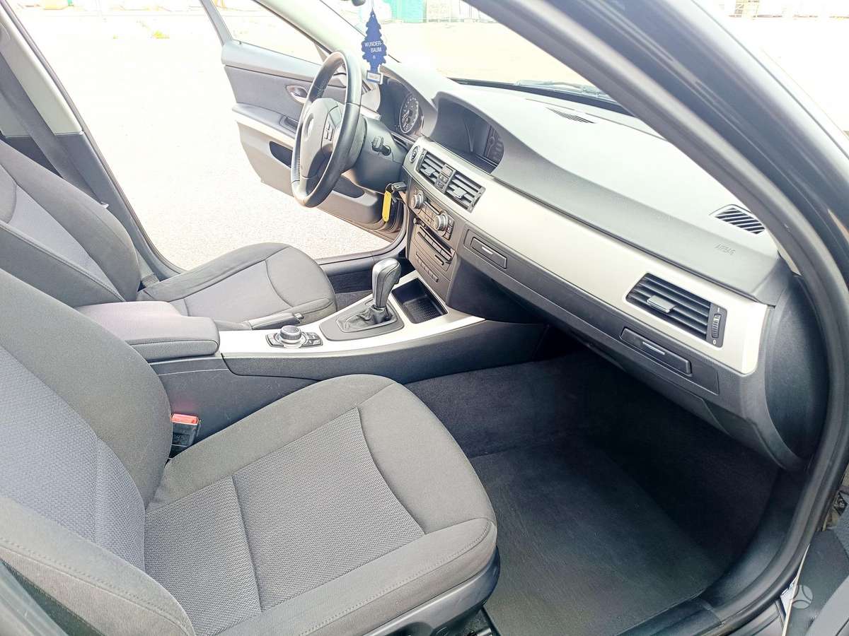 BMW 320, 2.0 l., Универсал
