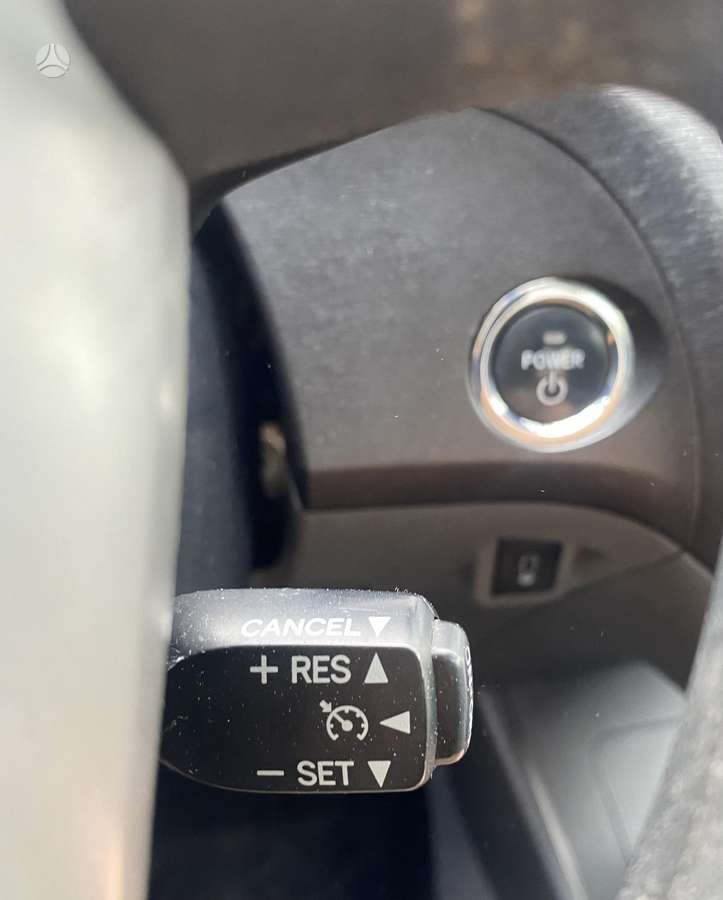 Toyota Prius - 11
