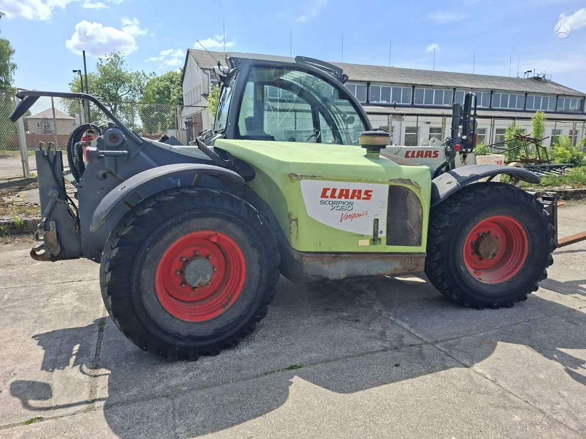 Claas Scorpion7030, telescopic handler
