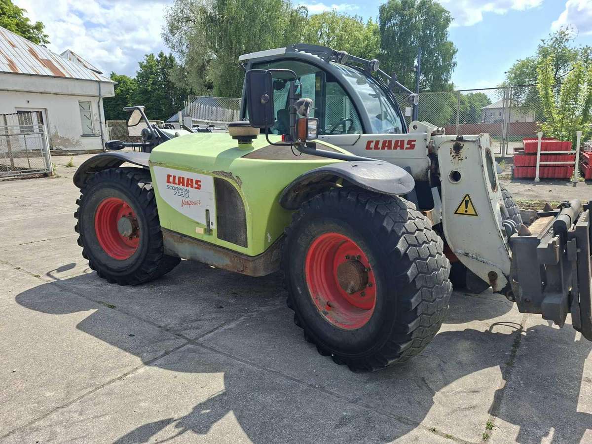 Claas Scorpion7030, telescopic handler
