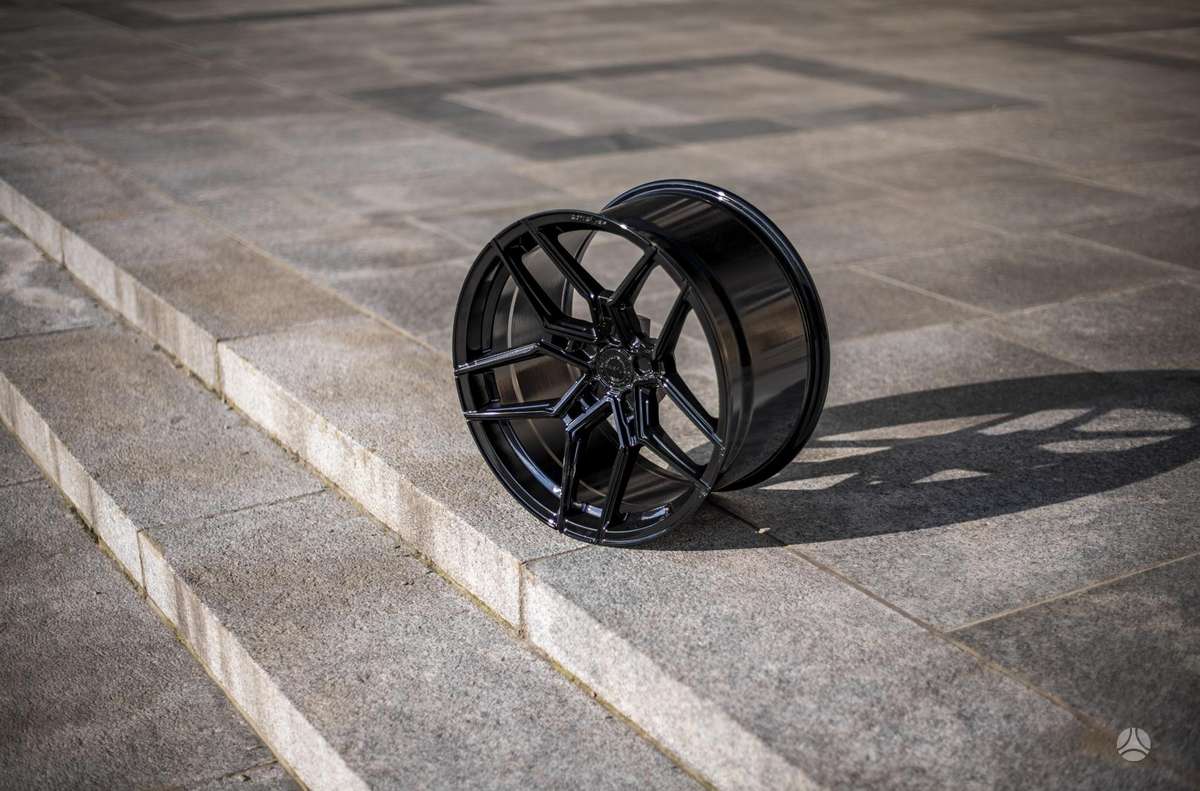 CONCAVER CVR5 Platinum Black, легкосплавные , R19