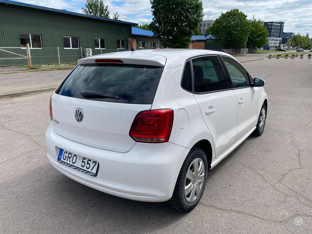Volkswagen Polo - 4