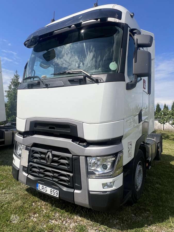 Renault T HIGH 440, double sleeper
