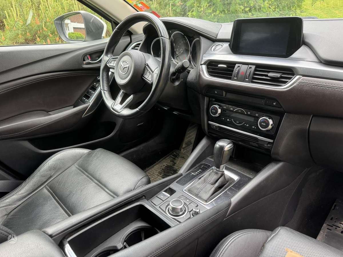 Mazda 6, 2.2 l., Универсал