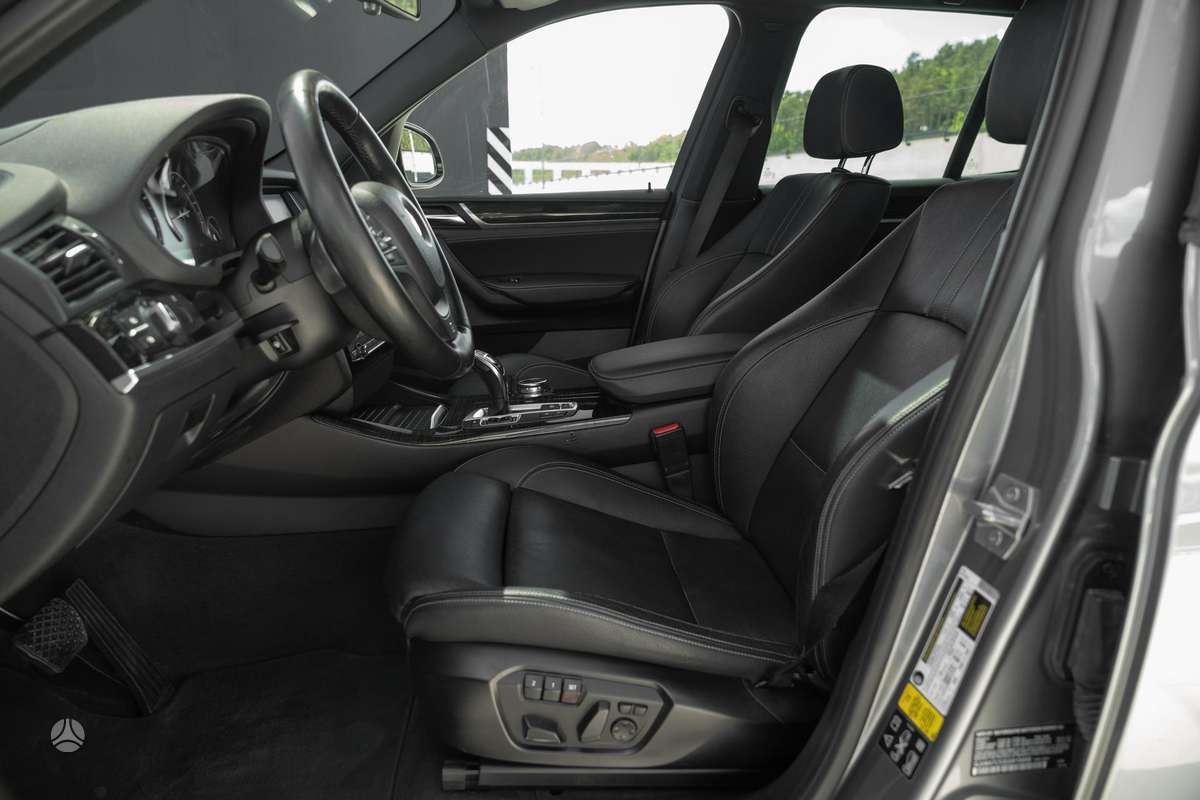 BMW X3, 3.0 l., off-road / crossover