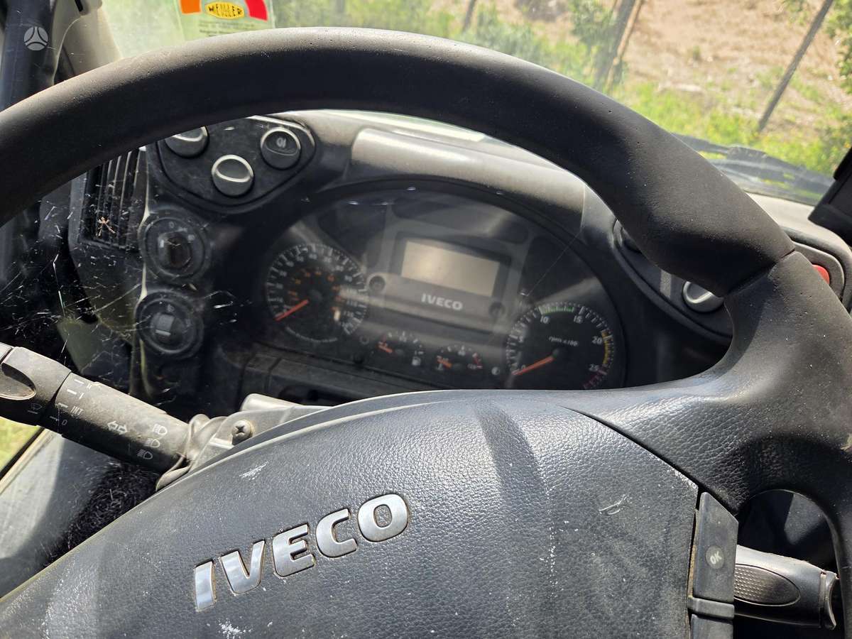 Iveco TRAKKER, pašizgāzēji