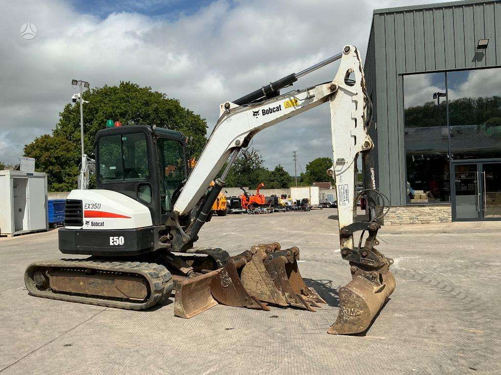 Bobcat E 50, mini excavator