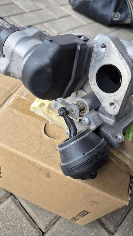 Volvo V90, 31439464, детали двигателя