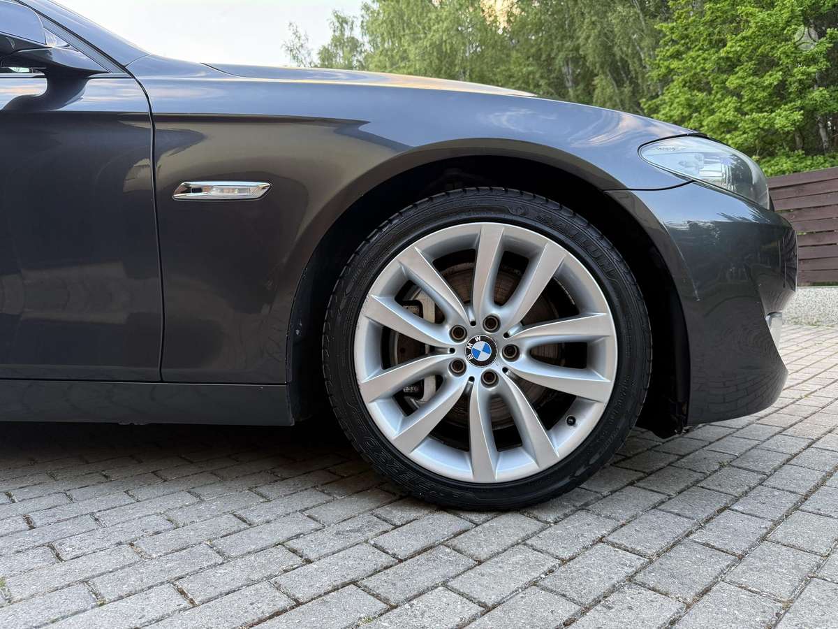 BMW 528 - 2