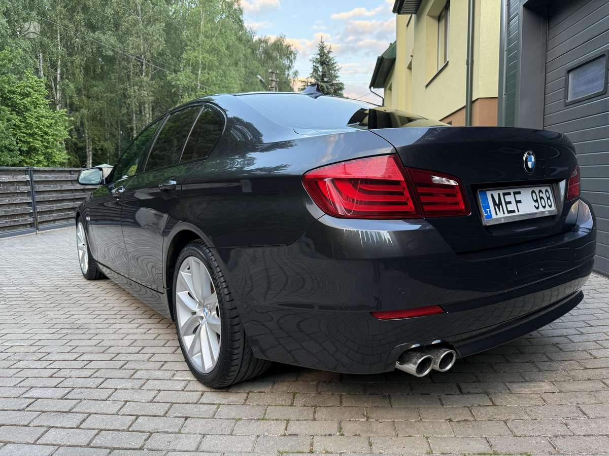 BMW 528 - 3