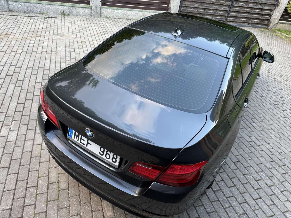 BMW 528 - 8