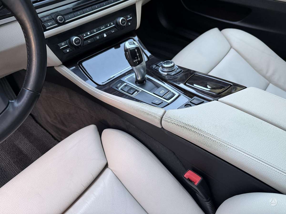 BMW 528 - 10