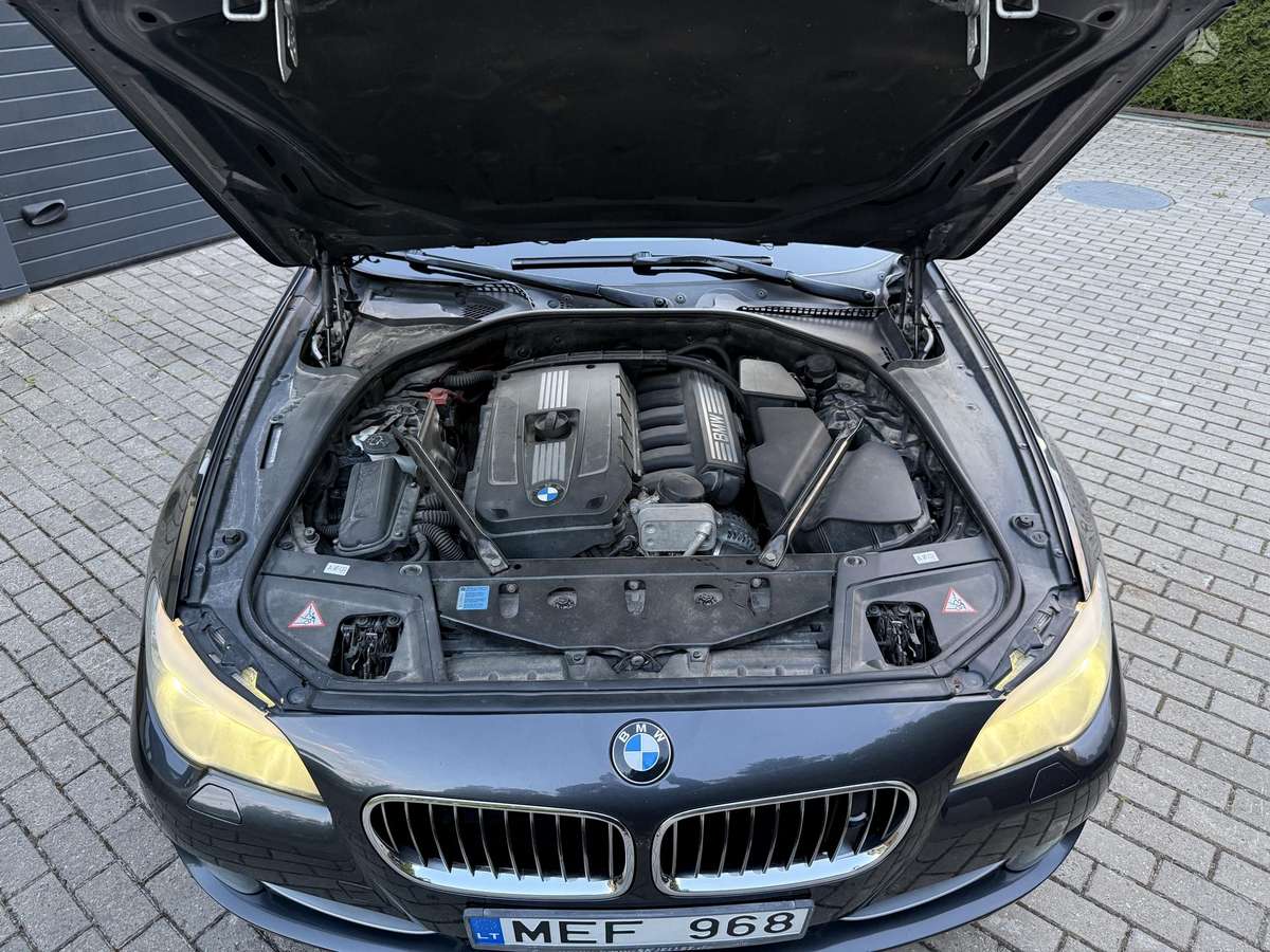BMW 528 - 11