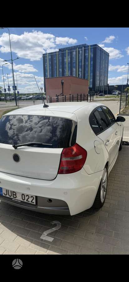 BMW 118, 2.0 l., Хэтчбек