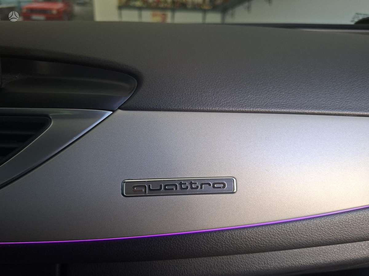 Audi A6 allroad, 3.0 l., Универсал
