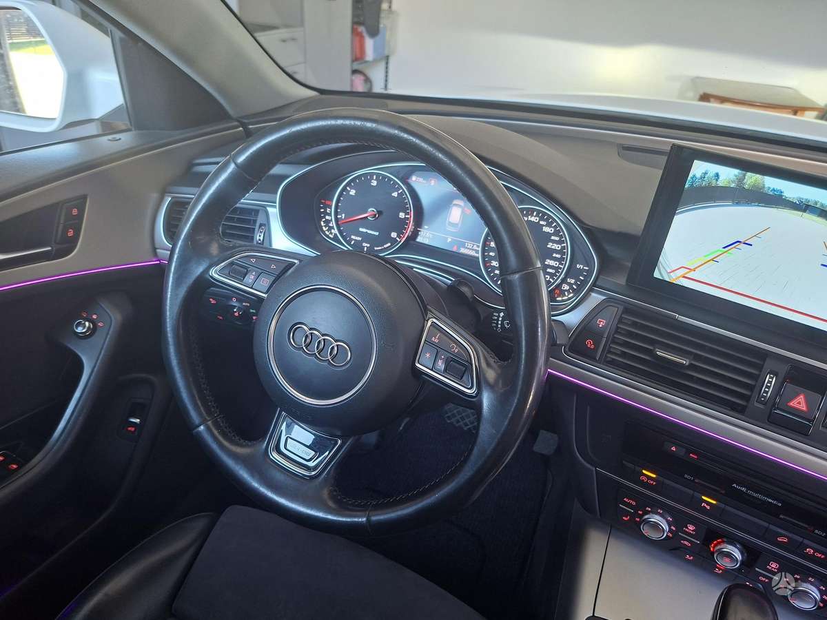 Audi A6 allroad, 3.0 l., Универсал
