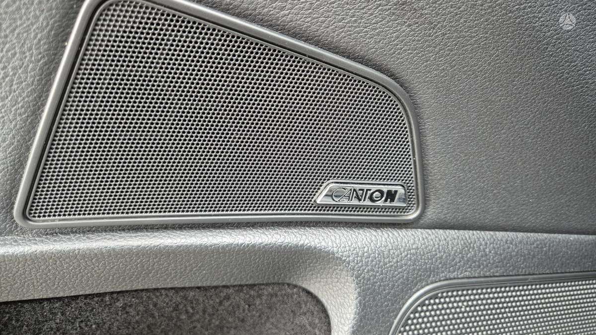 Skoda Superb, universalas