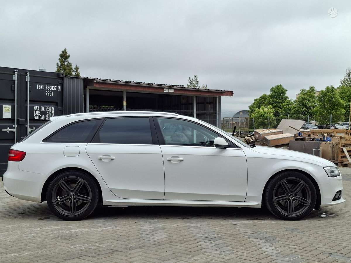 Audi A4, 2.0 l., Универсал