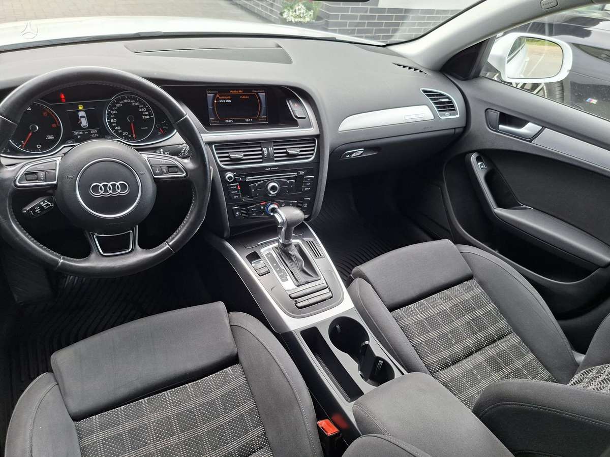 Audi A4, 2.0 l., Универсал