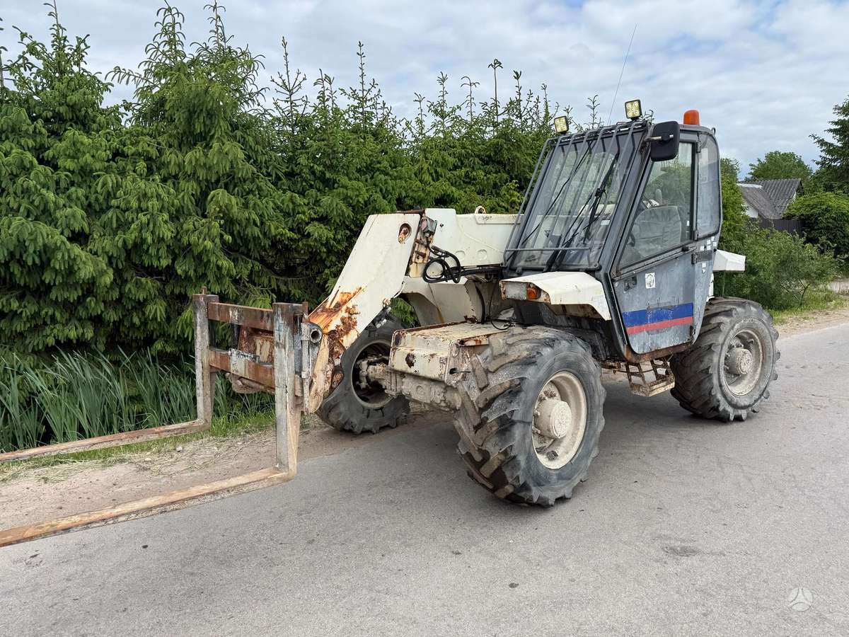 Manitou MLT626, telescopic handler
