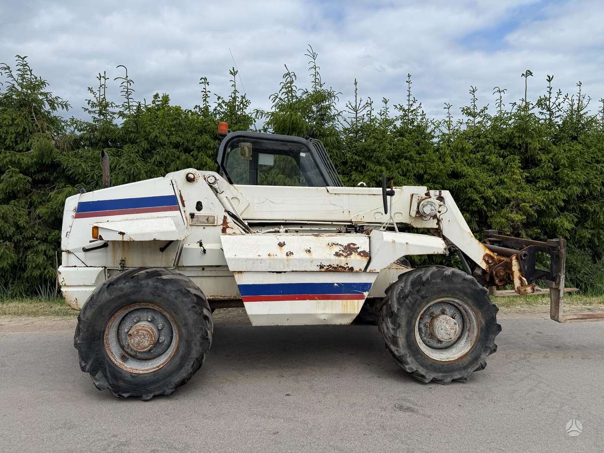 Manitou MLT626, telescopic handler