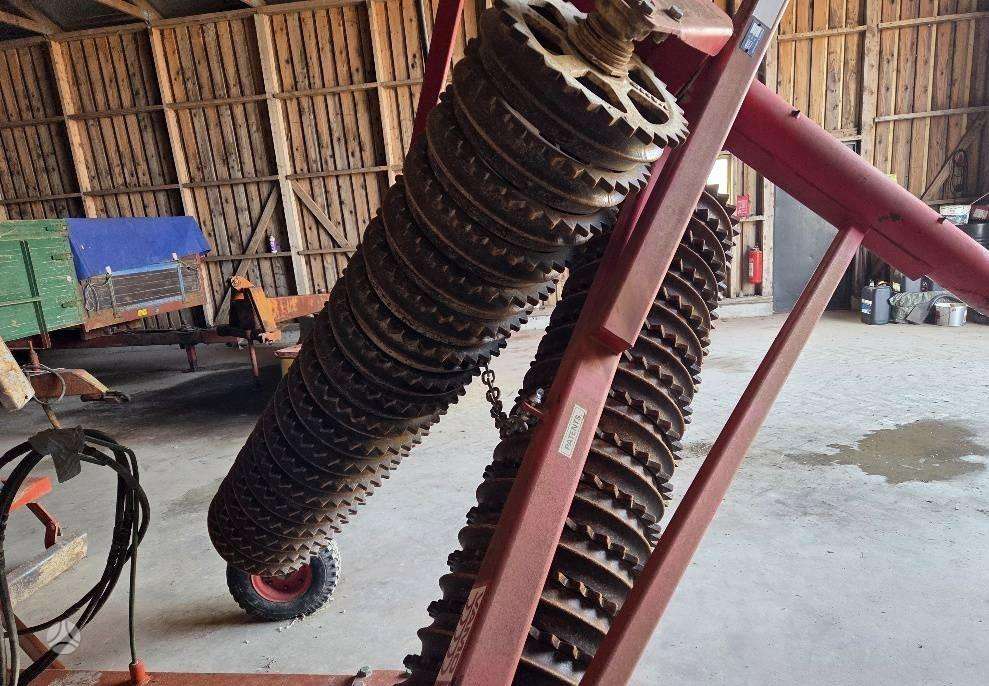 -Kita- VAMO 420, compacting, leveling rollers