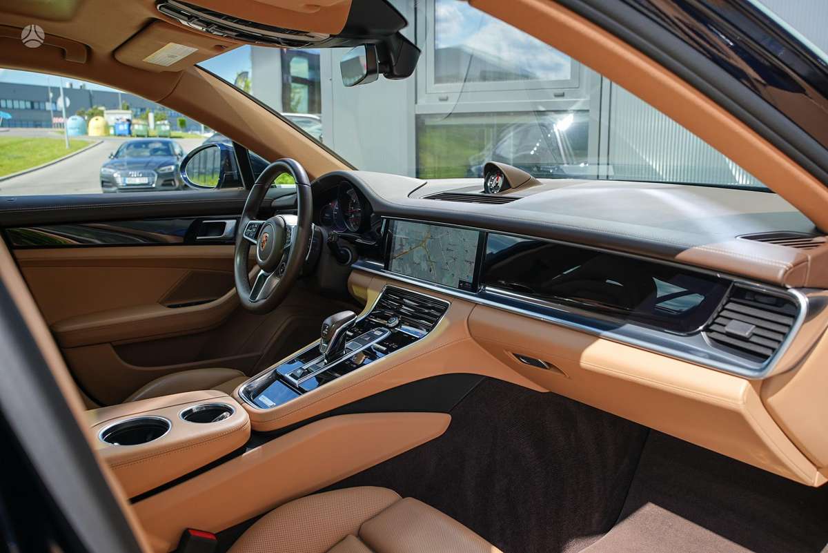 Porsche Panamera, 2.9 l., Хэтчбек