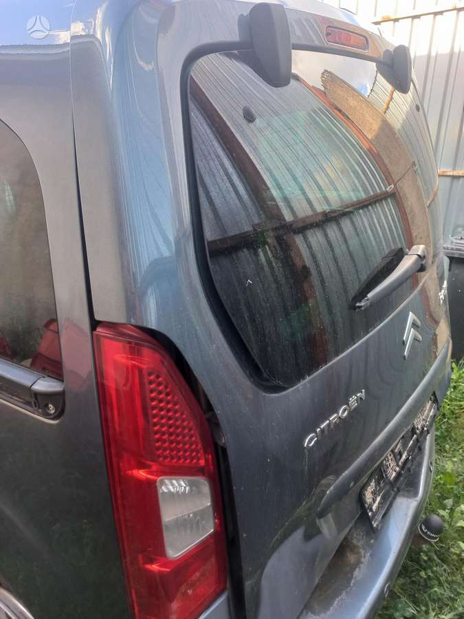 Citroen Berlingo dalimis
