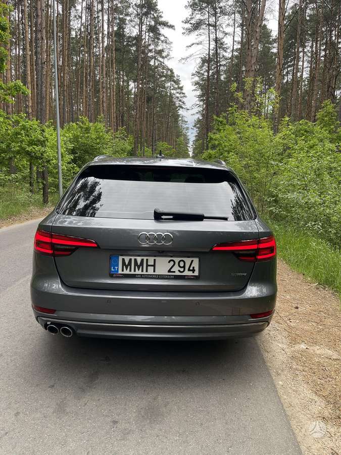 Audi A4, 3.0 l., universalas