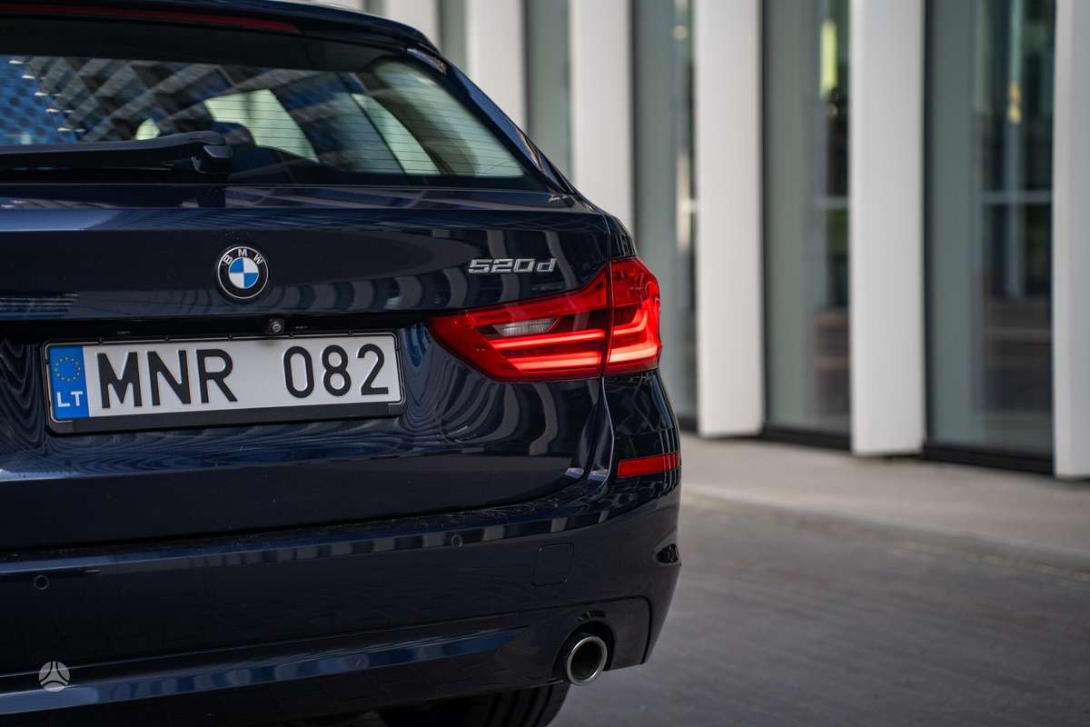 BMW 520, 2.0 l., universalas