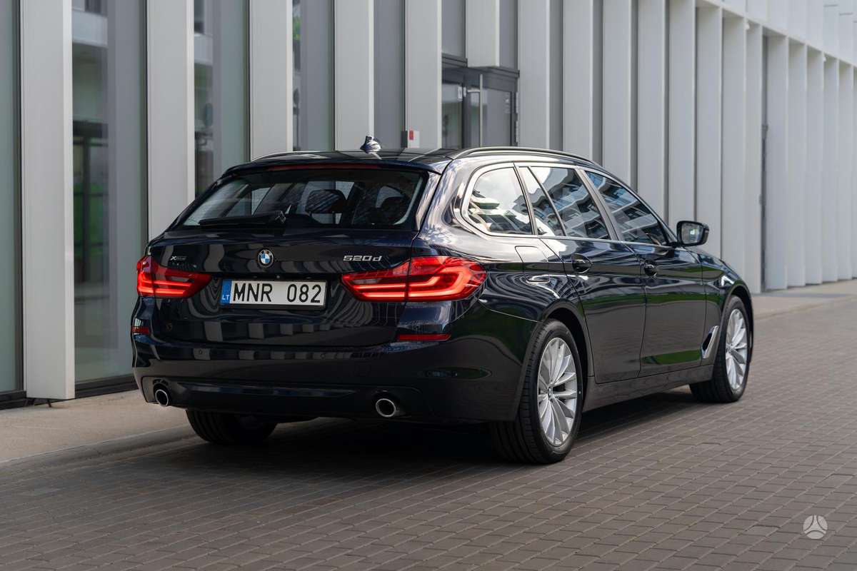 BMW 520, 2.0 l., universalas