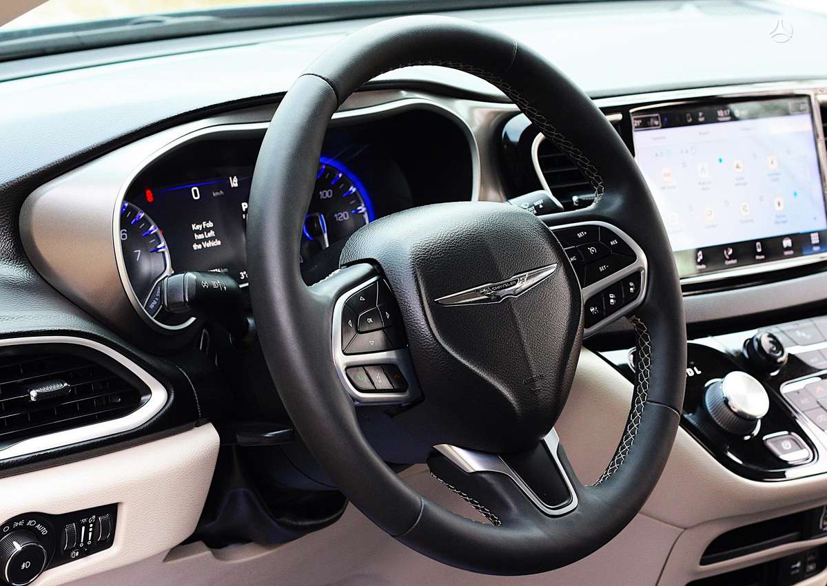 Chrysler Pacifica, 3.6 l., Минивэн