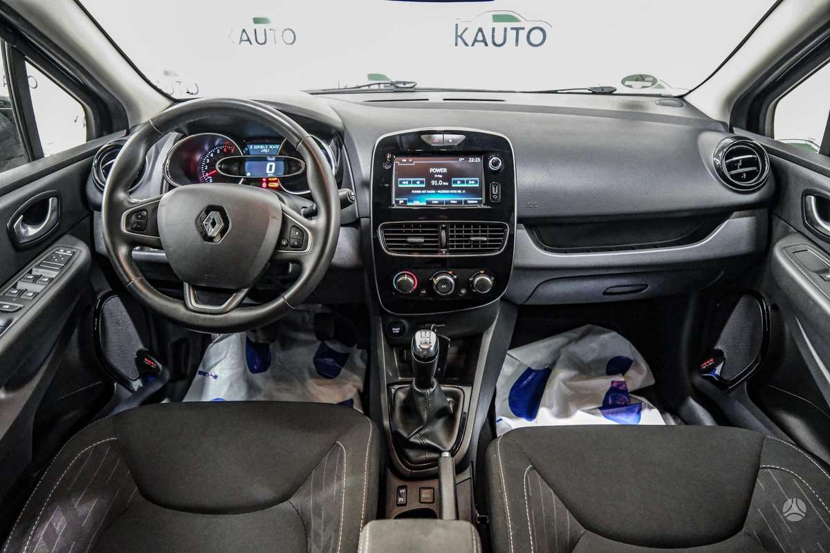 Renault Clio, 1.0 l., hatchback