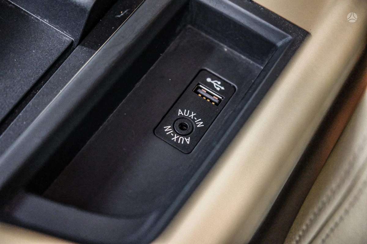BMW 320, 2.0 l., Седан