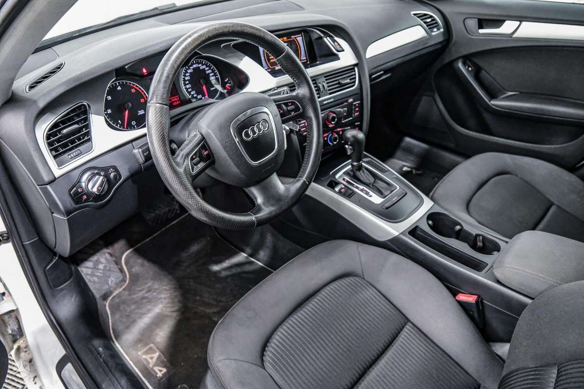 Audi A4, 2.7 l., Универсал
