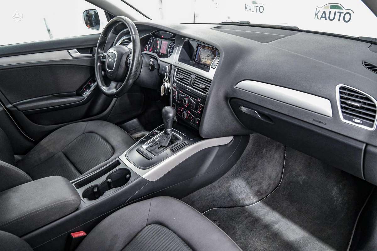 Audi A4, 2.7 l., Универсал