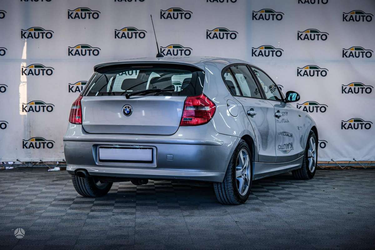BMW 118, 2.0 l., hatchback