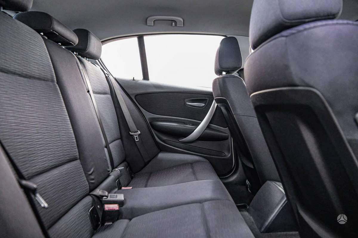 BMW 118, 2.0 l., Хэтчбек