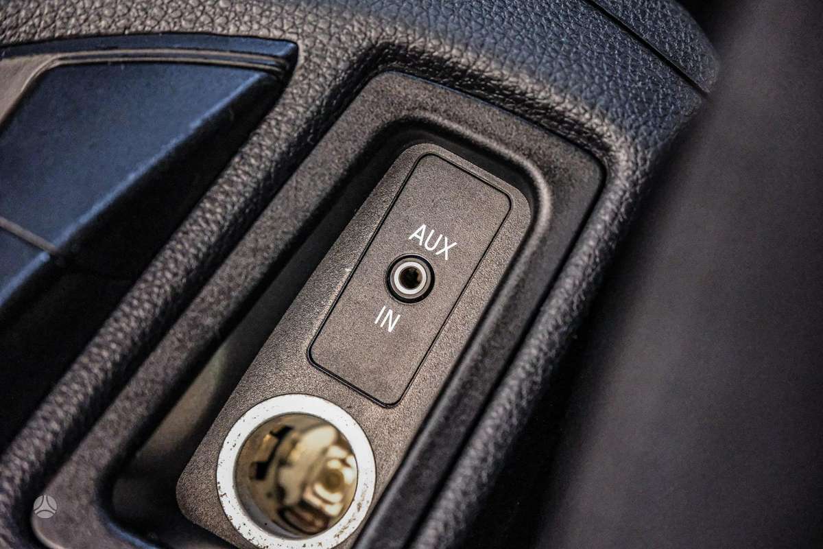 BMW 118, 2.0 l., Хэтчбек