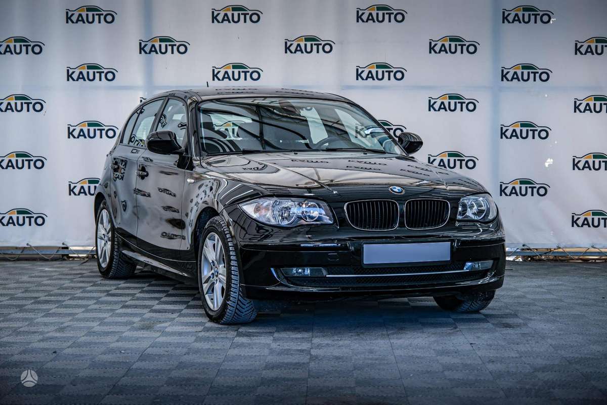 BMW 118, 2.0 l., hatchback
