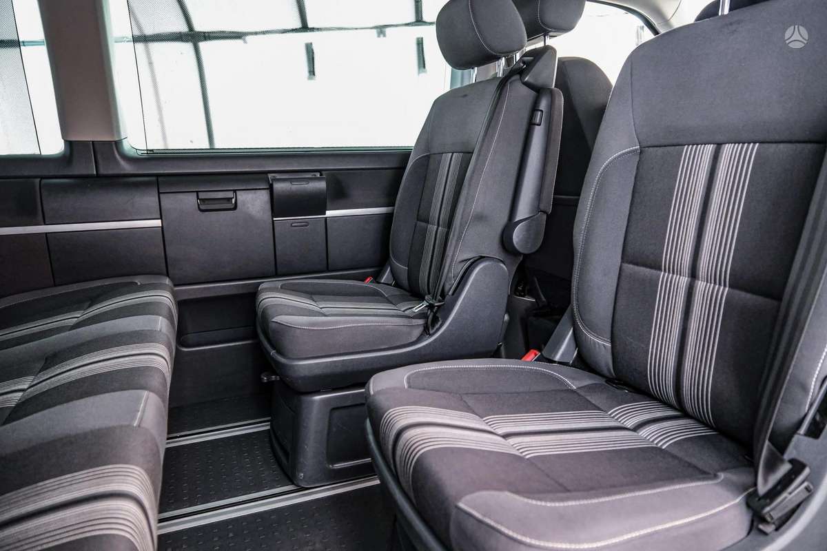 Volkswagen Multivan, 2.0 l., Минивэн