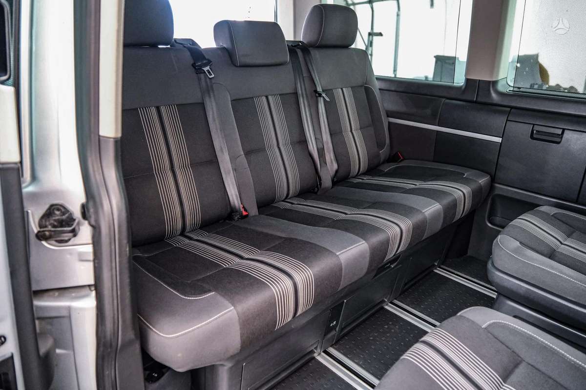 Volkswagen Multivan, 2.0 l., Минивэн