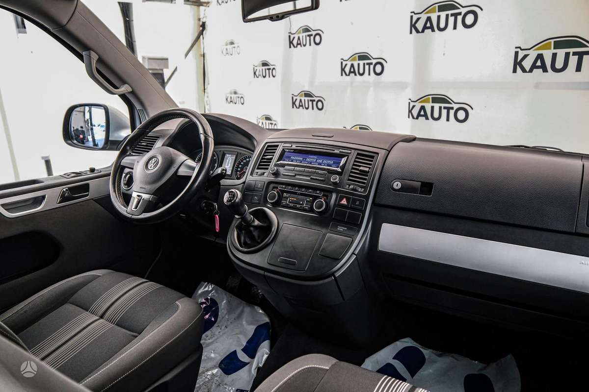 Volkswagen Multivan, 2.0 l., Минивэн