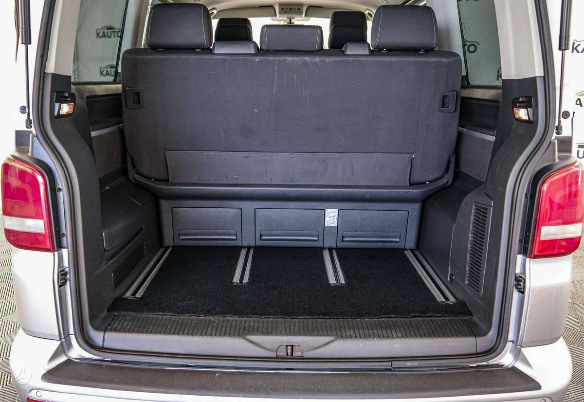 Volkswagen Multivan, 2.0 l., Минивэн
