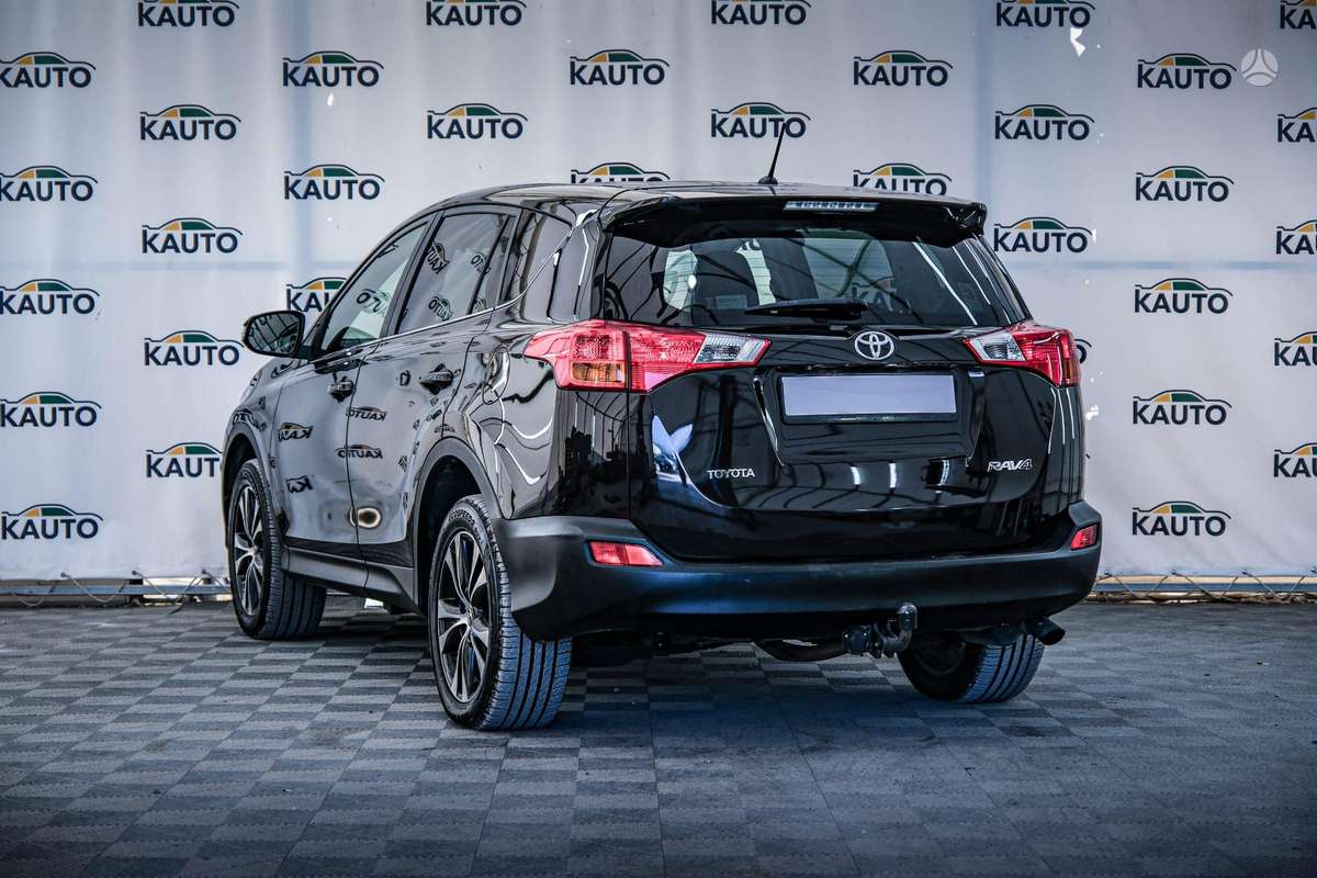 Toyota RAV4 - 4