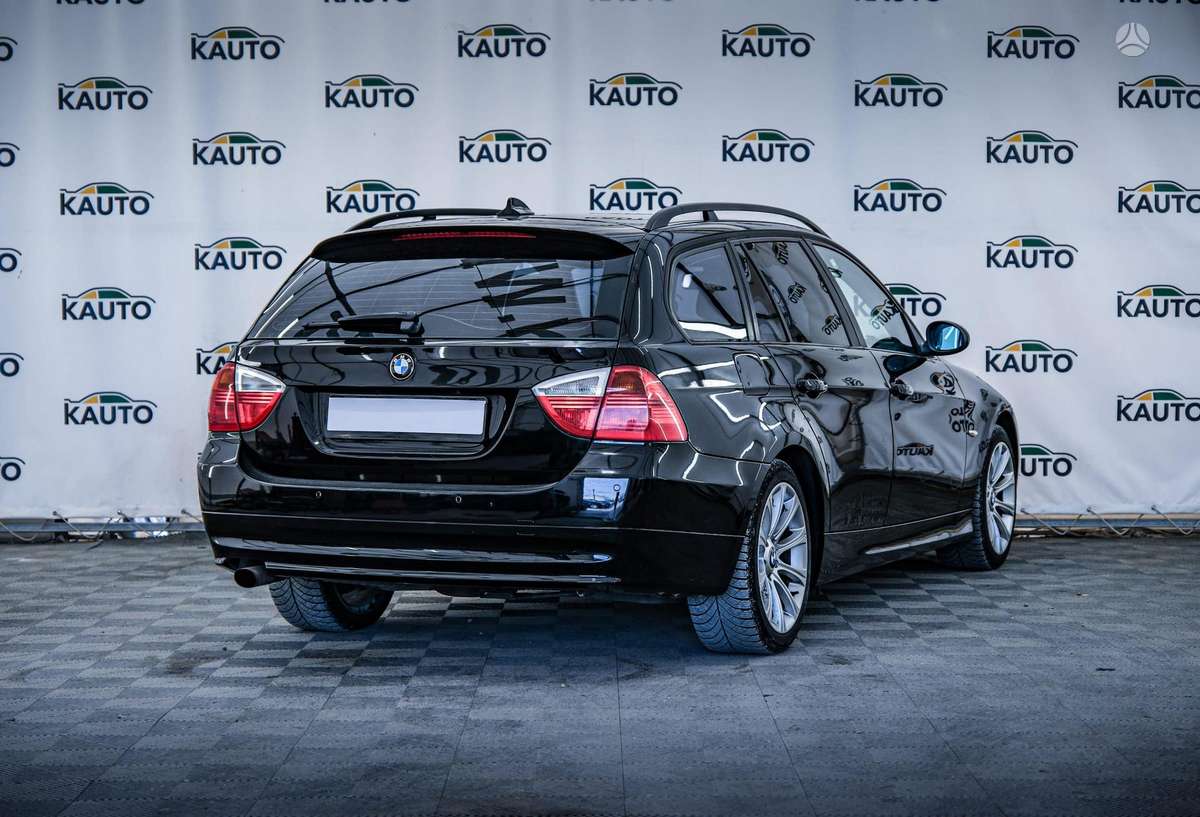 BMW 320, 2.0 l., universalas
