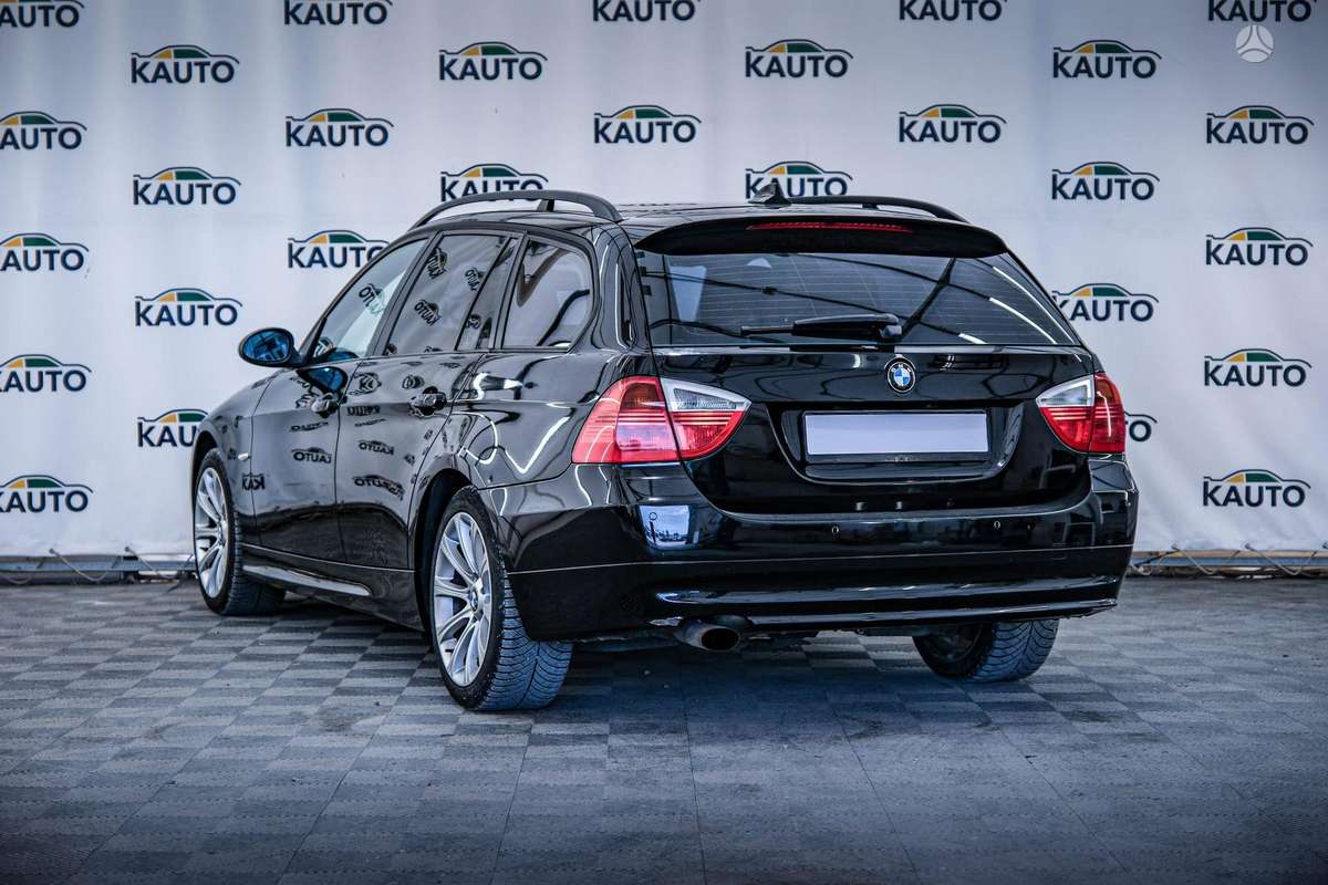 BMW 320, 2.0 l., universalas