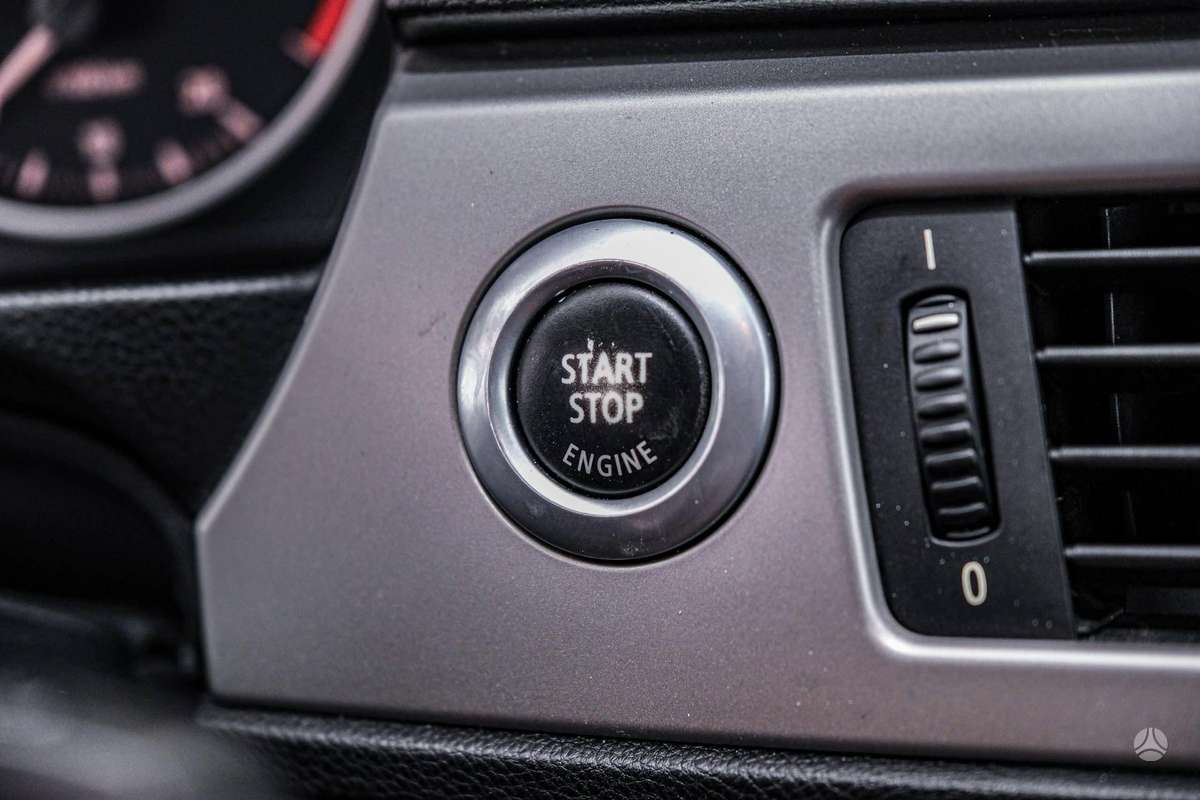 BMW 320, 2.0 l., wagon