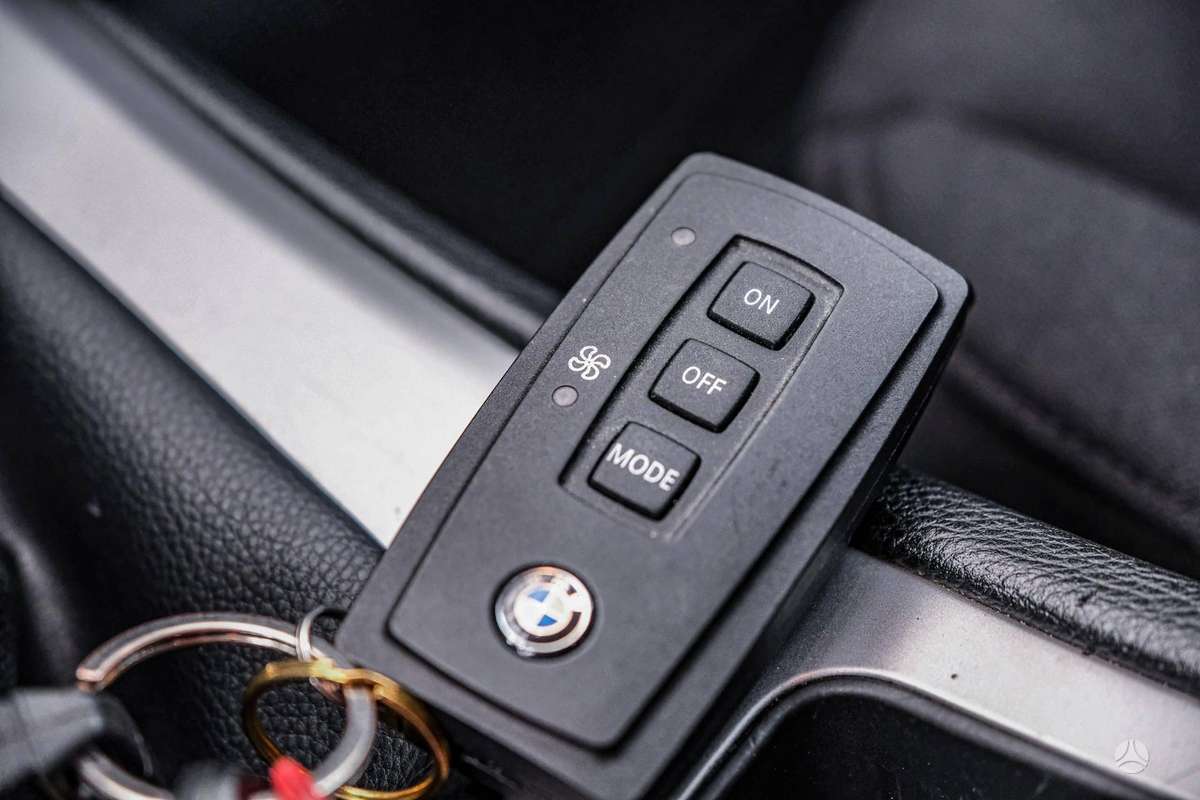 BMW 320, 2.0 l., universalas