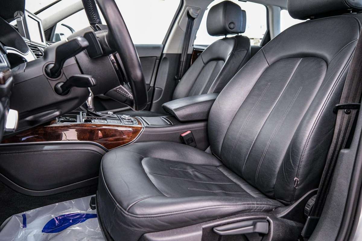 Audi A6 allroad, 3.0 l., Универсал